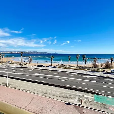 Lägenhet Spacieux, 50 M Des Plages, Vue Imprenable