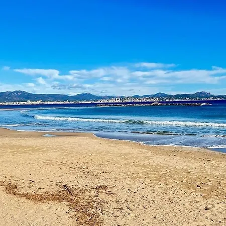 Spacieux, 50 M Des Plages, Vue Imprenable *